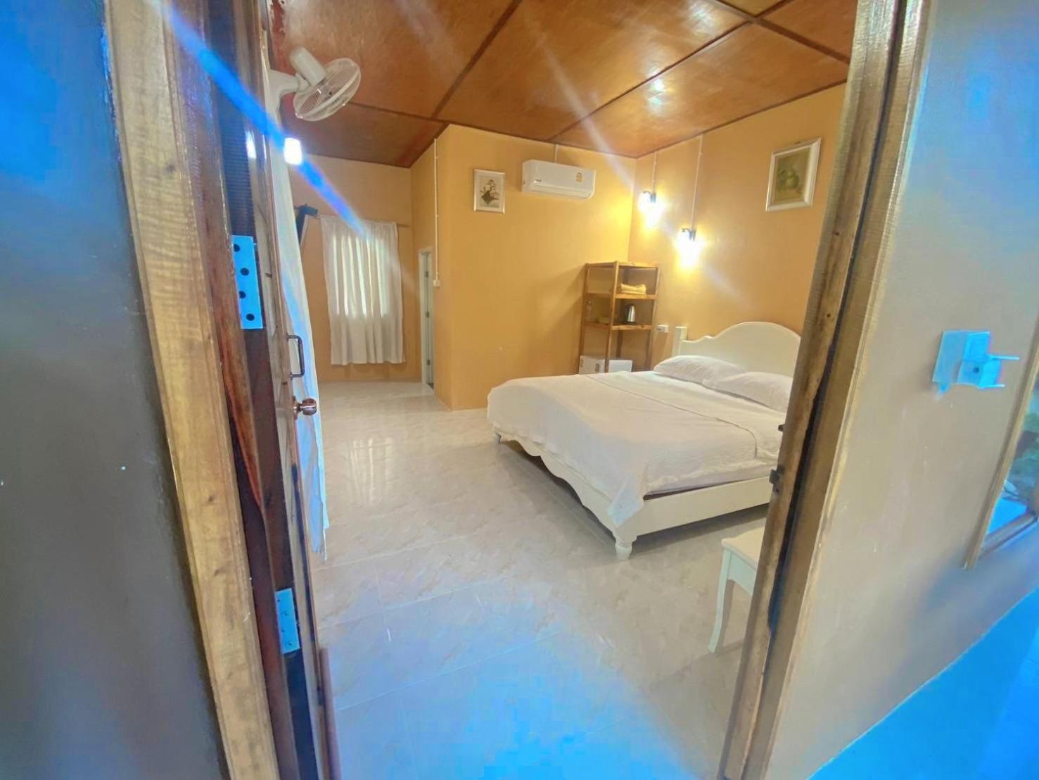 ลีลา โฮมสเตย์ Leela Homestay Chang Klang District Exterior foto